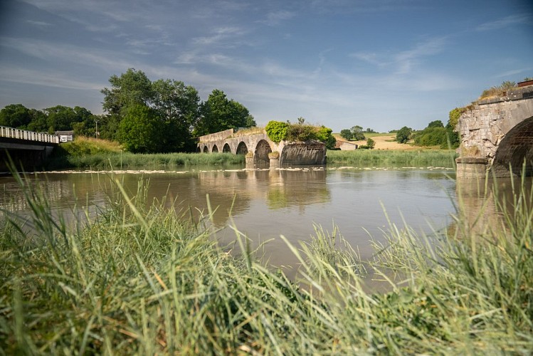 Kayak---Pont-de-la-Roque-2.jpg-2000px