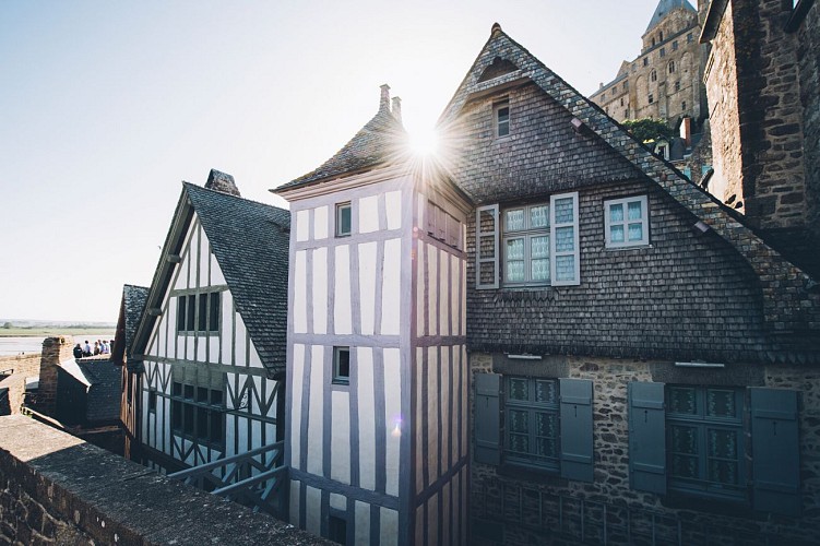 2018_Mont_Saint_Michel_intramuros-Maxime_Coquard_Best_Jobers_CDT50.jpg-2000px(1)