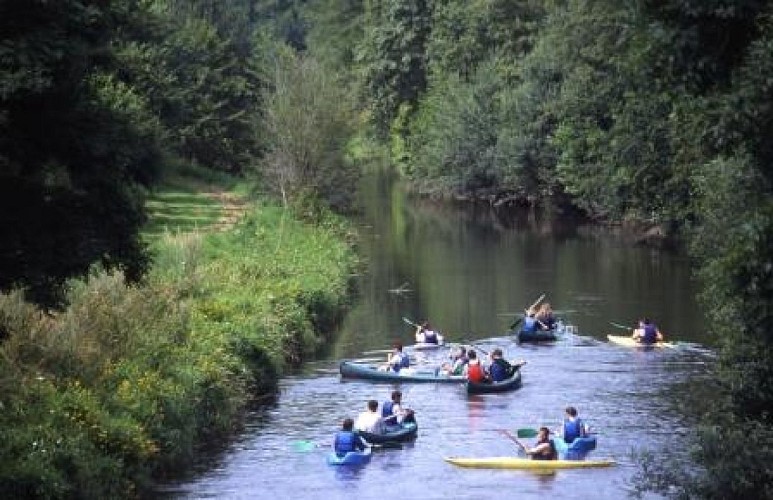 n°0240-Vallée_de_la_Vire-canoë_kayak©J.Tribhout-CDT50