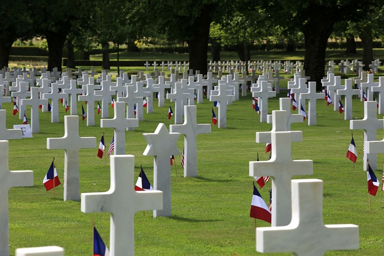 Ceremonie_Souvenir_Saint_James_270518_DDaguier50---110.jpg-1500px