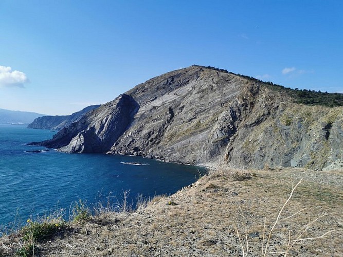 (E 12-Sentier Littoral/Führer 2022) Cerbère/Plage de Peyrefite - Col des Bélitres