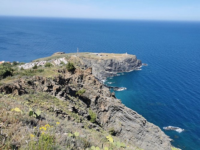 Les chemins de l'exil et de la Retirada (De Port-Bou à Cerbère)