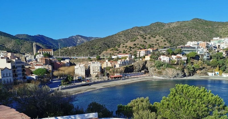 In the footsteps of Walter Benjamin and of the Retirada