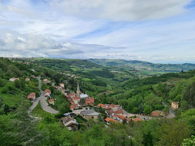 Valfleury depuis la Chaise de la Vierge