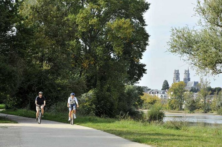Loire à vélo - St-Hilaire-St-Mesmin - Saint-Denis-en-Val