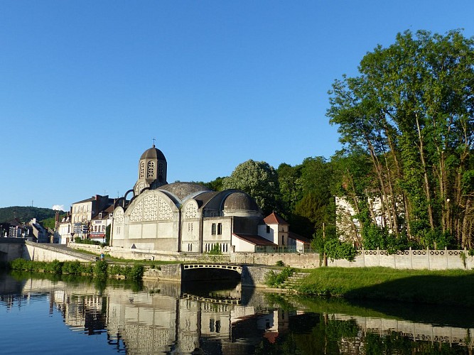 Bethléem_Clamecy_côté_port ©L.Marlot OTCHN