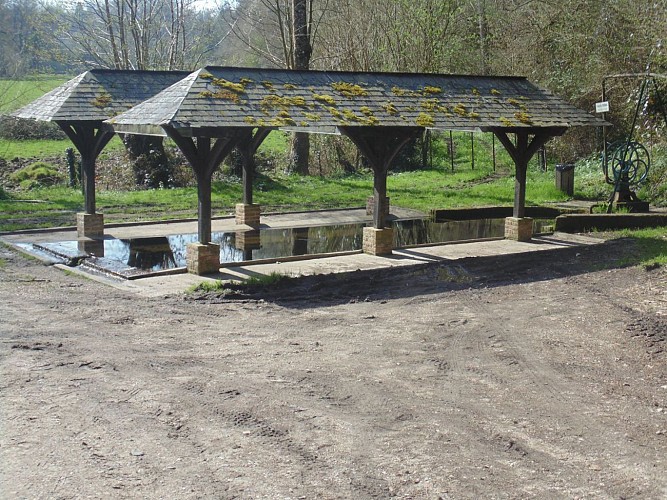 Balade à la Fontaine Saint-Laurent (départ de Quetteville)