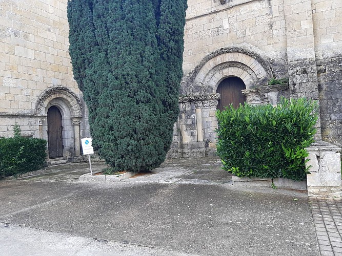 double arches église de Périgné