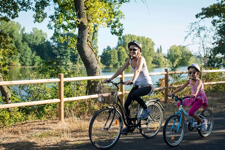 La_Vallee_du_Lot_a_Velo_Lot-et-Garonne©Christian_Preleur1