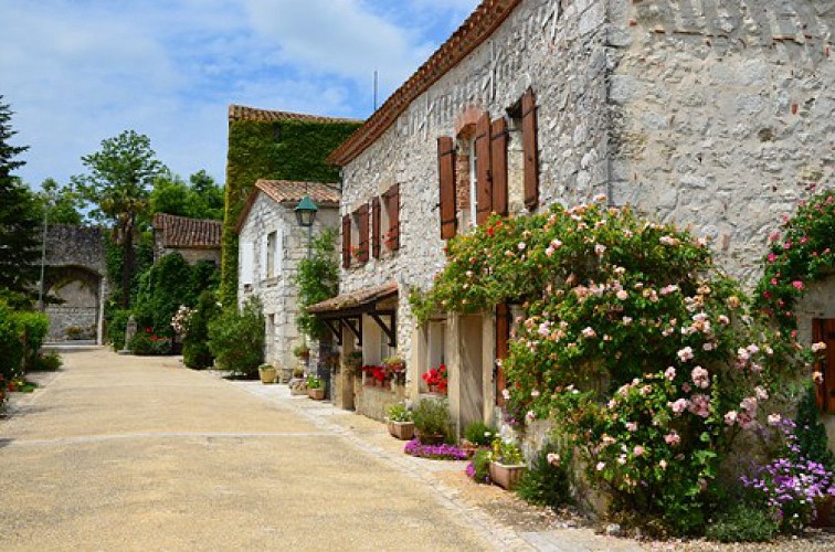 Pujols, parmi "les plus beaux villages de France"