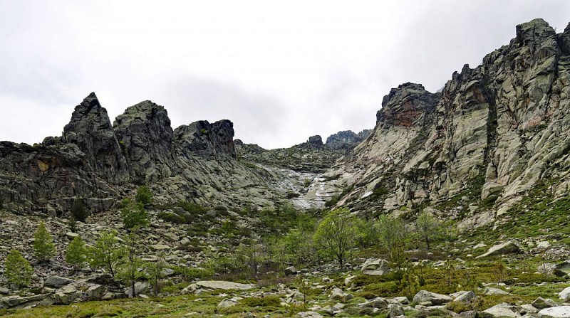 Lee ravin du ruau Catamalzi depuis le bas