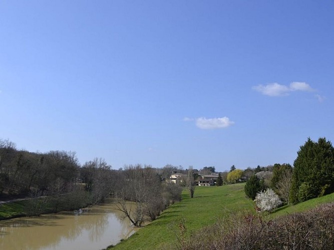 Boucle de Castelmoron d'Albret