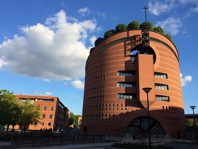 Evry-Courcouronnes : ville cosmopolite et verdoyante en bord de Seine
