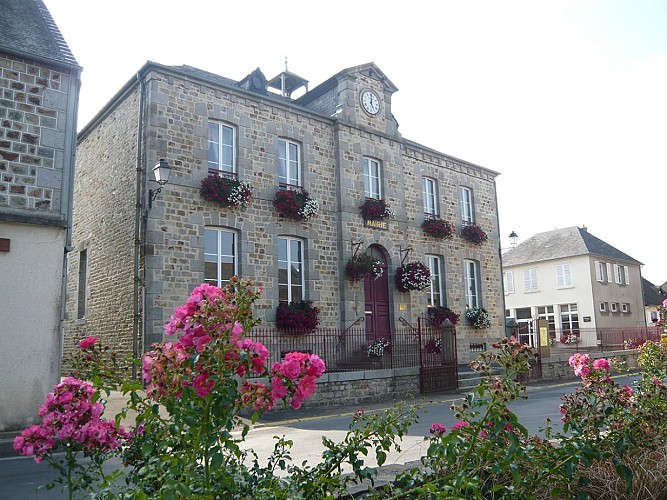 mairie-St-Martin-Besaces-TIS