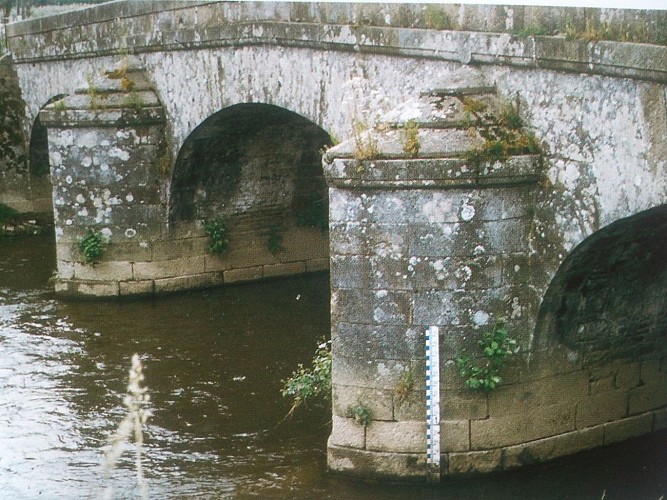 3 Pont d'Etouvy