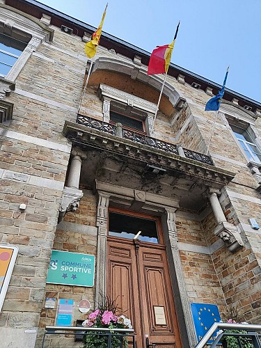 Paliseul - La Sauvianaise - Hôtel de Ville (L.Etienne)