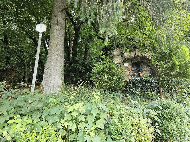 Ete 24 Bouillon Grotte Ladmirant AV MTBA (4)