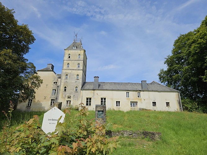 Ete 24 herbeumont Chateau Epioux AV MTBA (58)