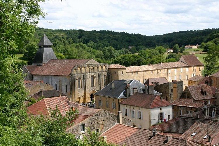 villagecadouin