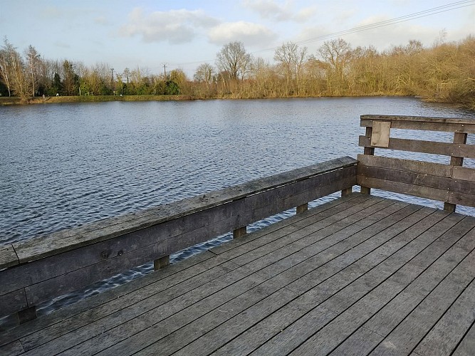 Ponton de pêche handi