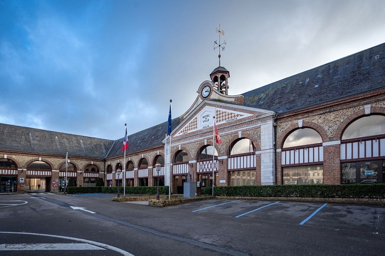 Place Robert Gabel à Cany Barville