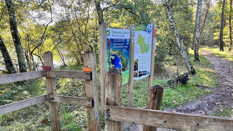 Sentier Etang des Levrys