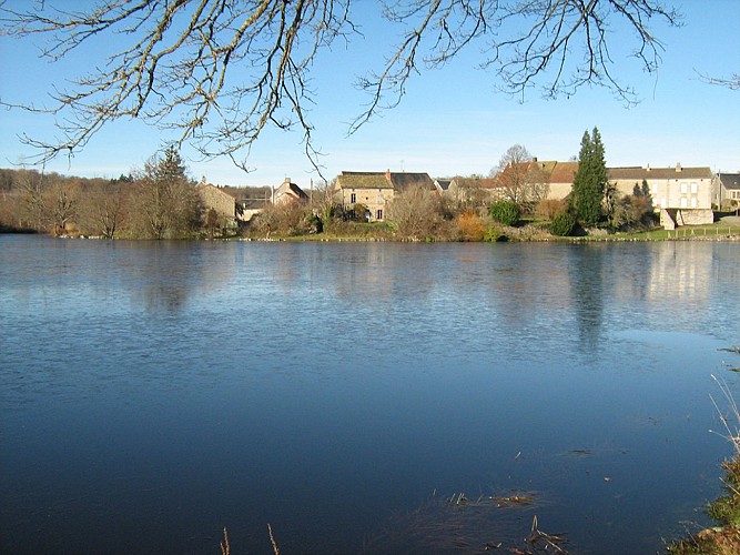Circuit Pédestre N°18 CC : "Balade autour de Chamberaud"