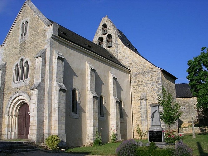 2006-07-24, Jayac église 002