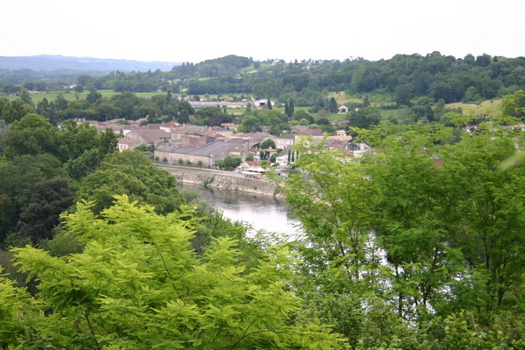 2020-06-13 vue sur PESSAC SUR DORDOGNE ms