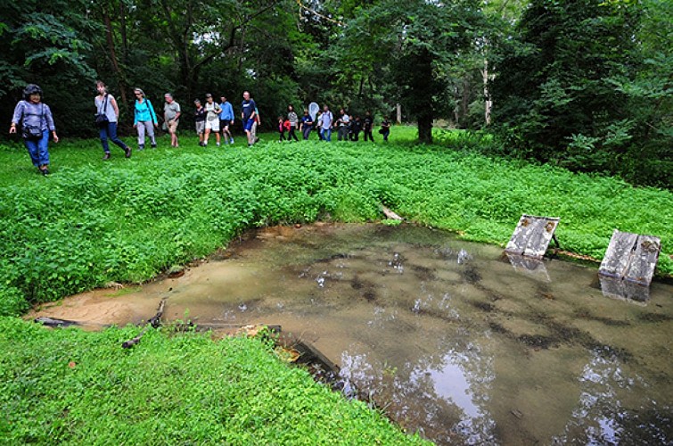 A Bostens, petit circuit des 9 fontaines
