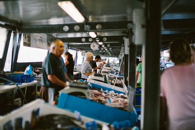 Marché aux poissons©Celine Hamelin Mairie Capbreton
