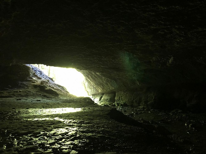 Grotte-Eaux-Chaudes6©OTLaruns-DP