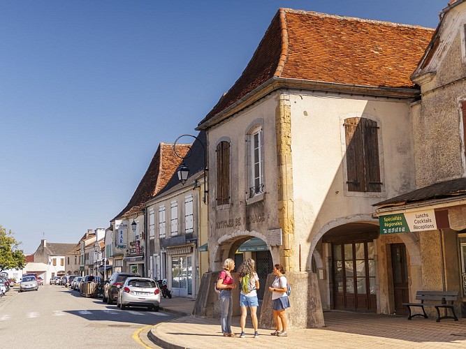 Lembeye arcade Tourisme Béarn Madiran © Courte Échelle 2025 - M29A9727