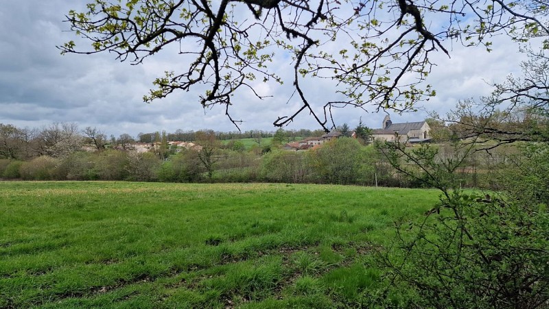 vue sur bourg burgnac