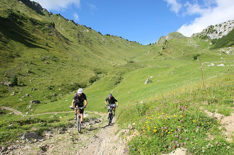 Mountainbike-Route Nr. 2: Tour du Grand-Bornand