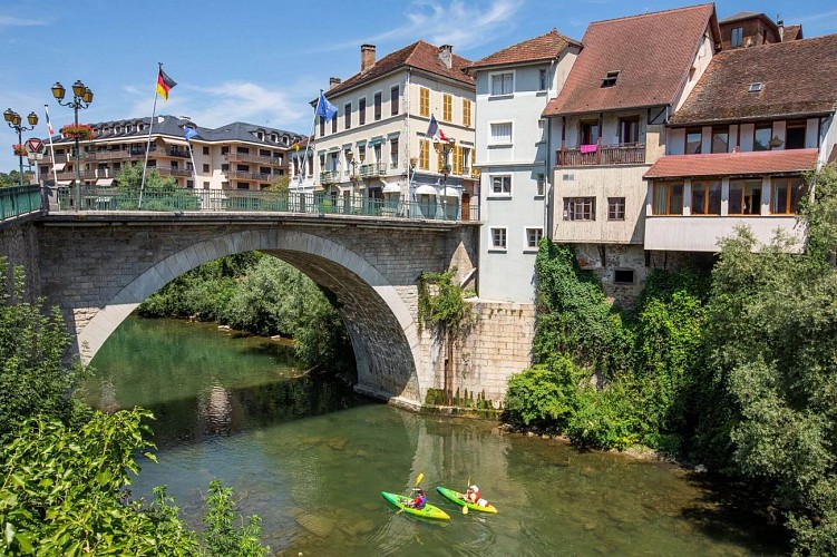 Pont de Beauvoisin - une histoire, deux villes