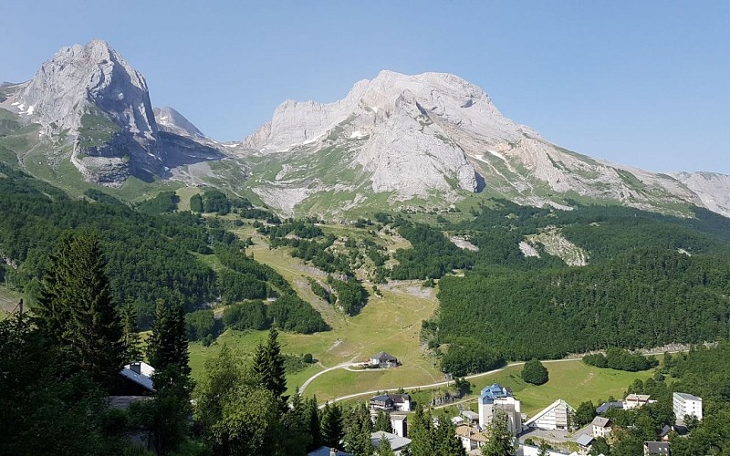 1440vue-gourette-depuis-balcon-de gourette©otebg