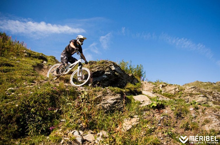 DH10 - VTT - Go Pro G Force