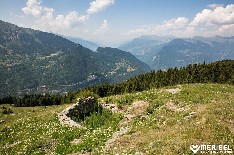 Col de la Lune and Dos de Crêt Voland - weekend in the heart of the Meribel mountains