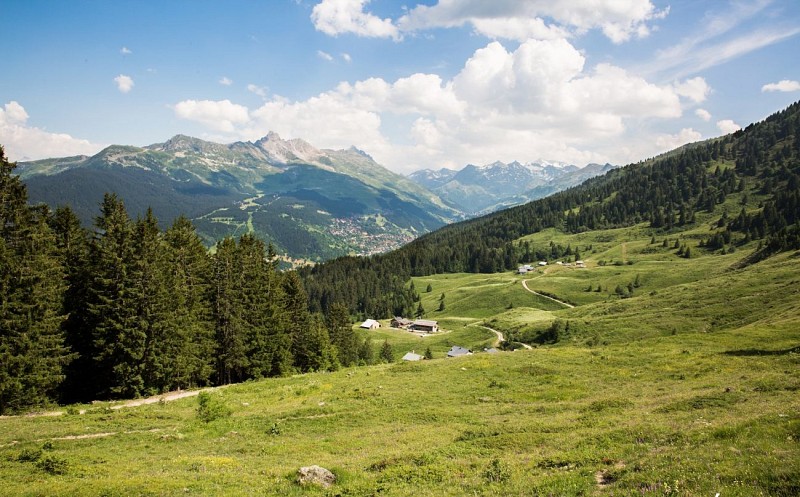 Col de la Lune and Dos de Crêt Voland - weekend in the heart of the Meribel mountains