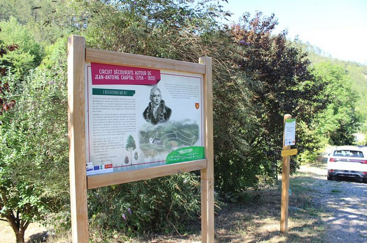 Départ du sentier d'interprétation sur Jean-Antoine Chaptal