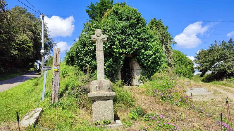 Croix de chemin & ruines - Patrimoine