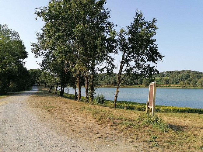 Arzacq-Arrzaziguet lac 