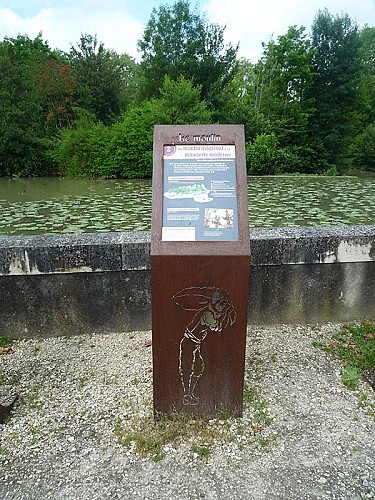 eymet-batisseurs-moulin