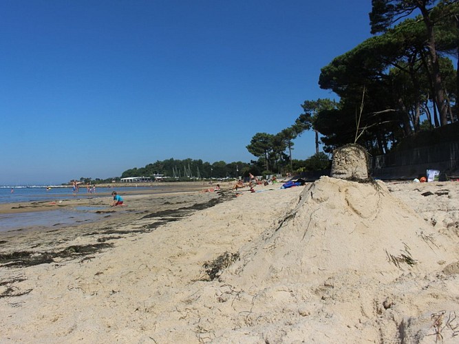 A Lanton, à la rencontre des belles villas de Taussat-les-Bains
