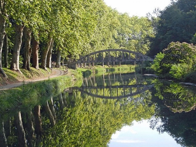 canal-des-Deux-Mers