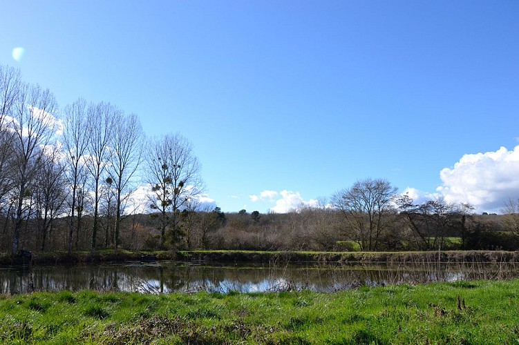 etang-boucle-terrebas-aillas
