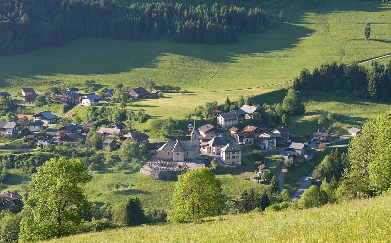 De hameaux en villages