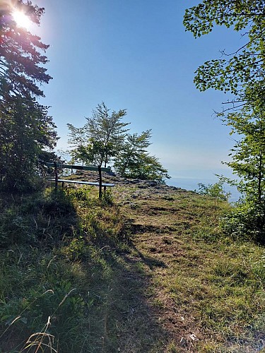 Hiking: from La Faucille - viewpoint at La Redoute