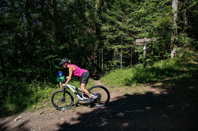 Enduro route - Colonne